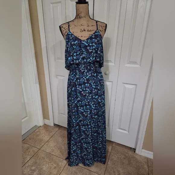 Lauren Conrad Floral Blue Maxi Dress Size L - Picture 1 of 14